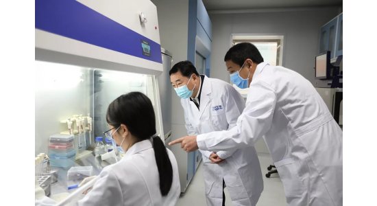 Китайские ученые предупредили о более агрессивных штаммах коронавируса