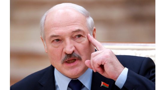 Белоруссия стала лидером по заболеваемости COVID-19 среди соседей России