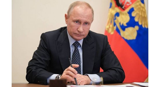 Путин 6 мая проведет совещание о поэтапном выходе из режима ограничений