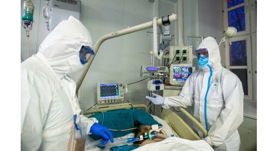 Число заразившихся коронавирусом в России за сутки возросло на 11 231