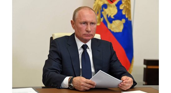 Путин заявил об окончании периода нерабочих дней с 12 мая