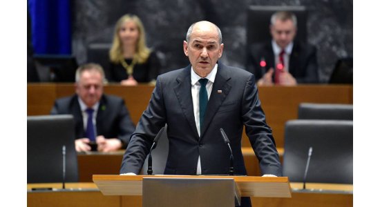 Премьер-министр Словении объявил о завершении эпидемии коронавируса в стране